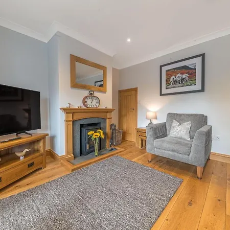 Springbank Cottage, Luxury District In *