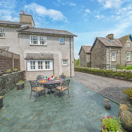 Springbank Cottage, Luxury District In