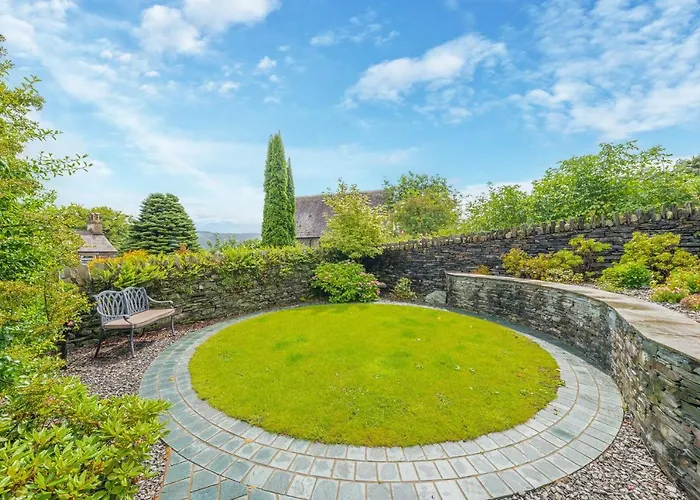 Springbank Cottage, Luxury District In