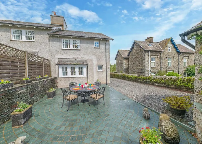 Springbank Cottage, Luxury District In